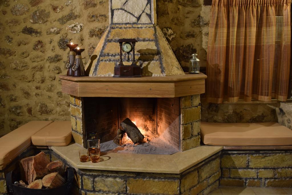 Paliokastro Guesthouse Kato Sinikia Trikalon Chambre photo